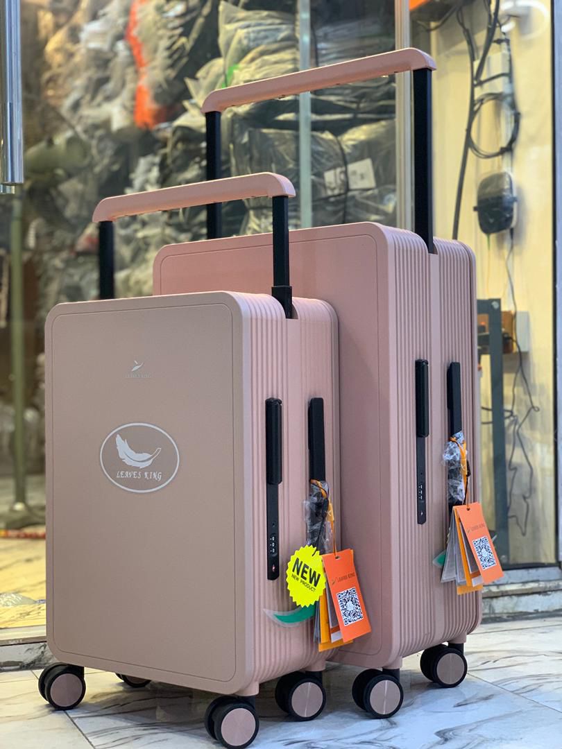 Leaves King Lxury Luggage